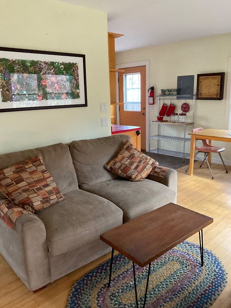 Furnished Finder property 439465_1 photo 2