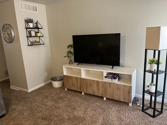 Furnished Finder property 439477_1 photo 6