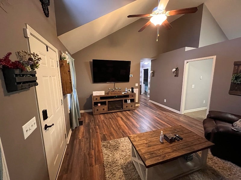 Furnished Finder property 439512_1 photo 4