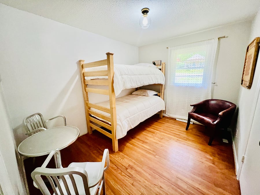 Furnished Finder property 439526_1 photo 26