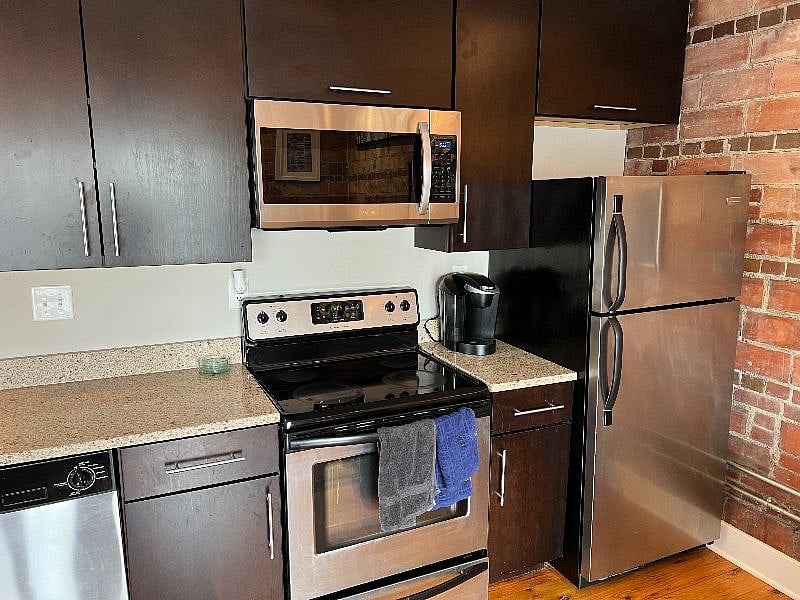 Furnished Finder property 439527_1 photo 6