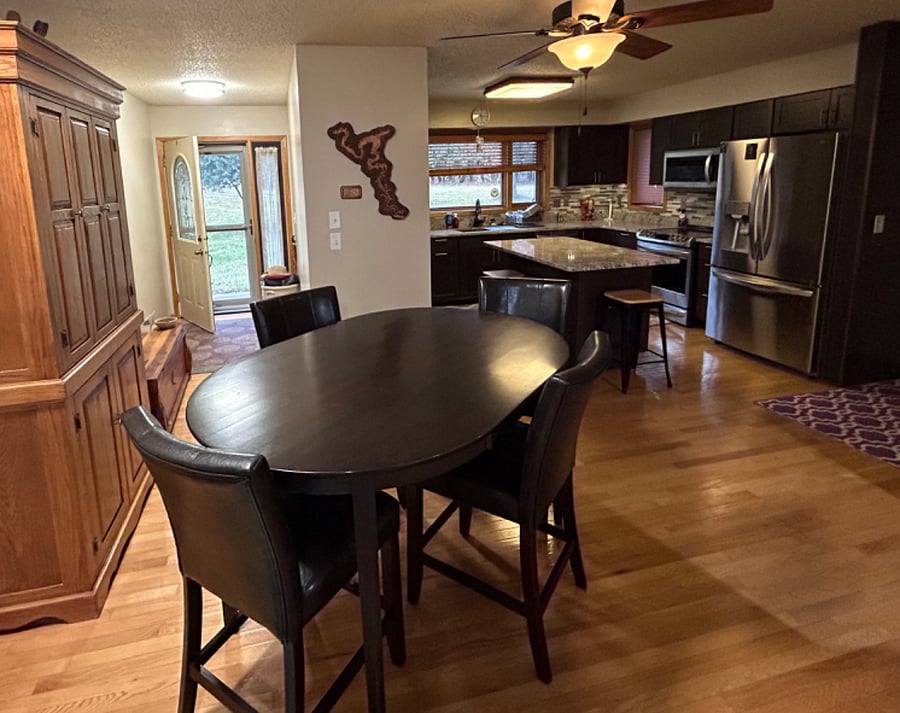 Furnished Finder property 439551_1 photo 2