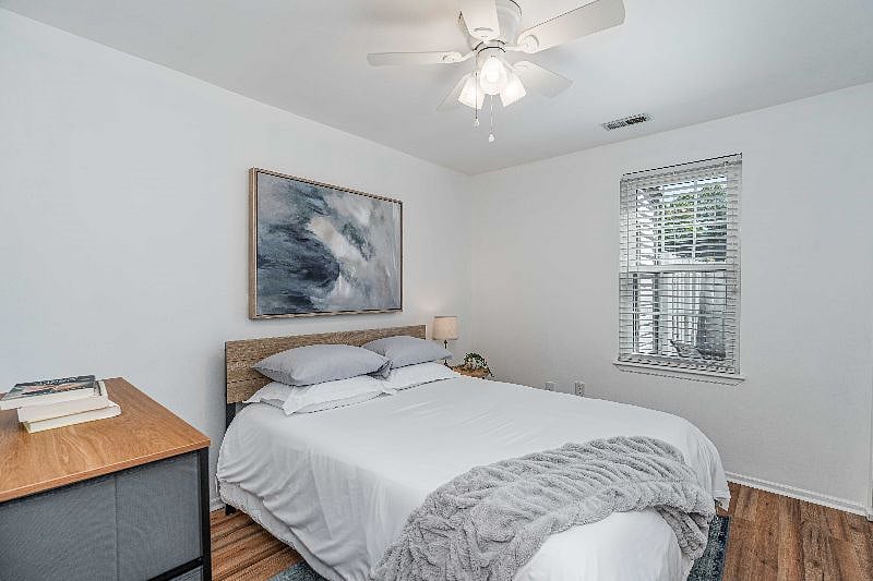 Furnished Finder property 439565_1 photo 12