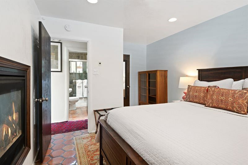 Furnished Finder property 439583_1 photo 5