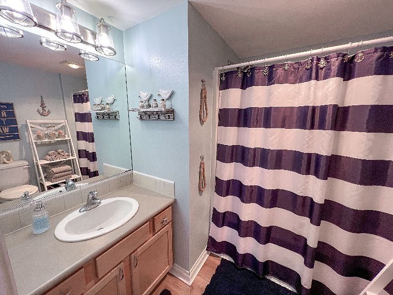 Full bathroom has a bathtub/shower