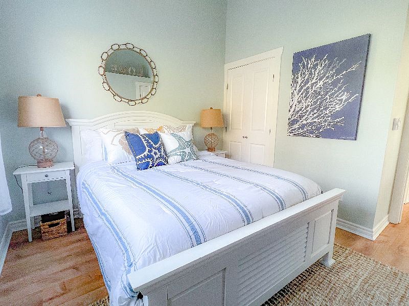 Back Bedroom with queen bed.