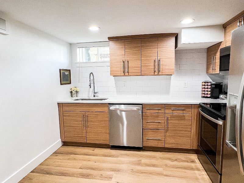 Furnished Finder property 439670_1 photo 8