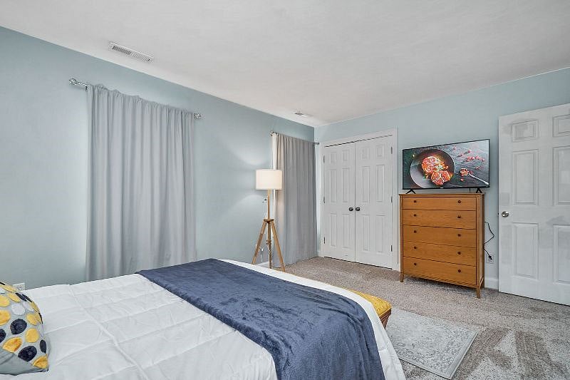 Furnished Finder property 439720_1 photo 17