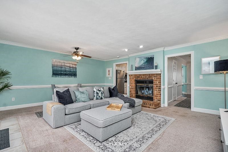 Furnished Finder property 439720_1 photo 4