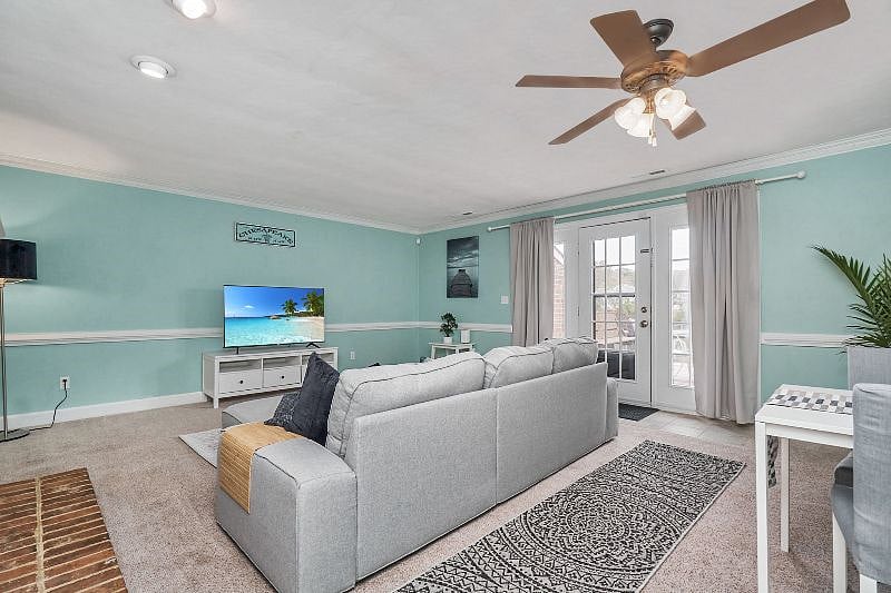 Furnished Finder property 439720_1 photo 3