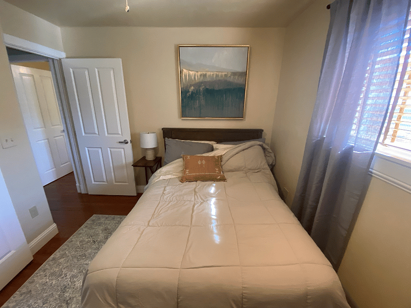 Furnished Finder property 439729_1 photo 17