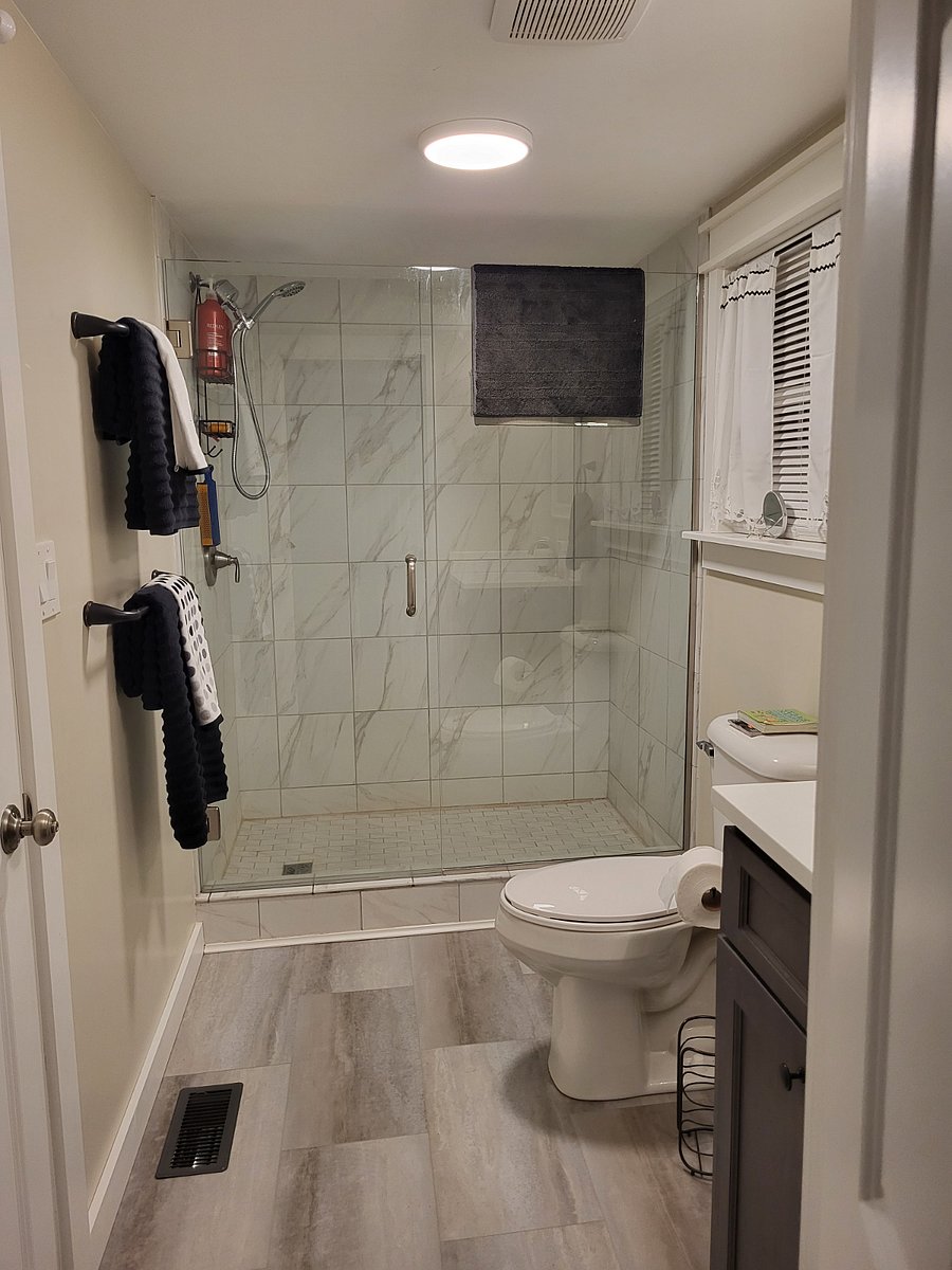 Furnished Finder property 439765_2 photo 6
