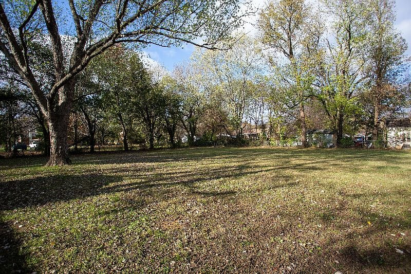 Furnished Finder property 439813_1 photo 22