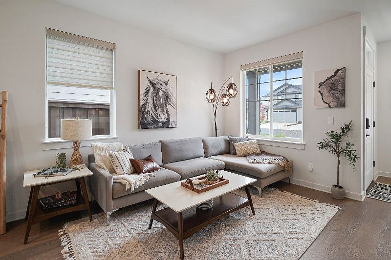Furnished Finder property 439823_1 photo 10