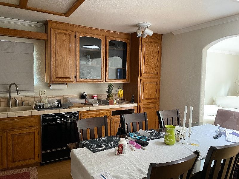 Furnished Finder property 439851_1 photo 11