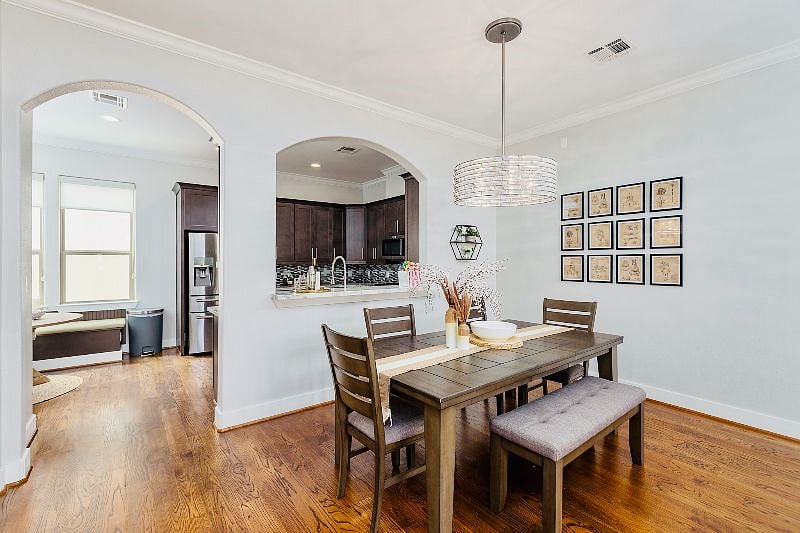 Furnished Finder property 439873_1 photo 7