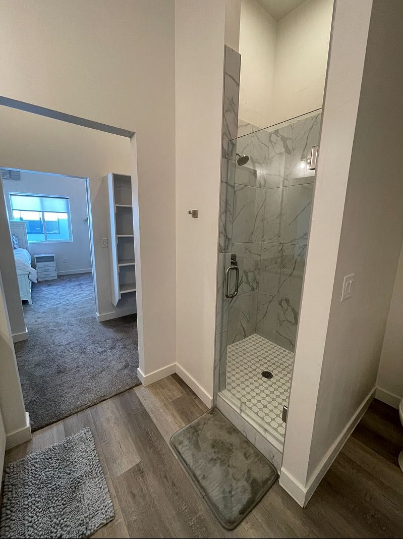 Furnished Finder property 439895_1 photo 17