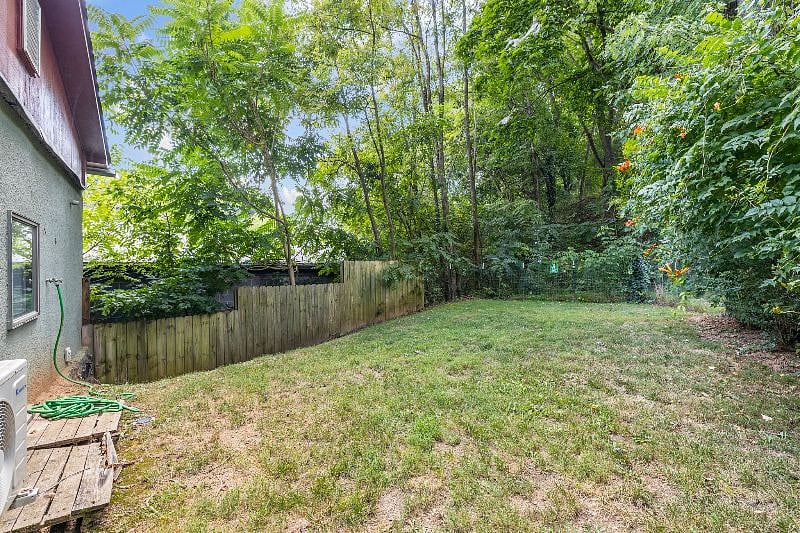 Furnished Finder property 439904_1 photo 13