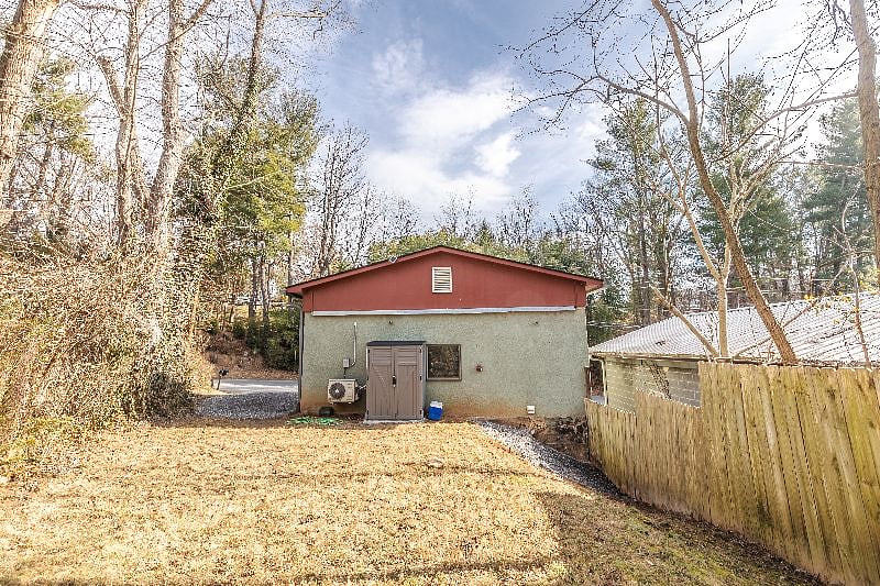 Furnished Finder property 439904_1 photo 26