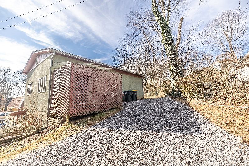 Furnished Finder property 439904_1 photo 25