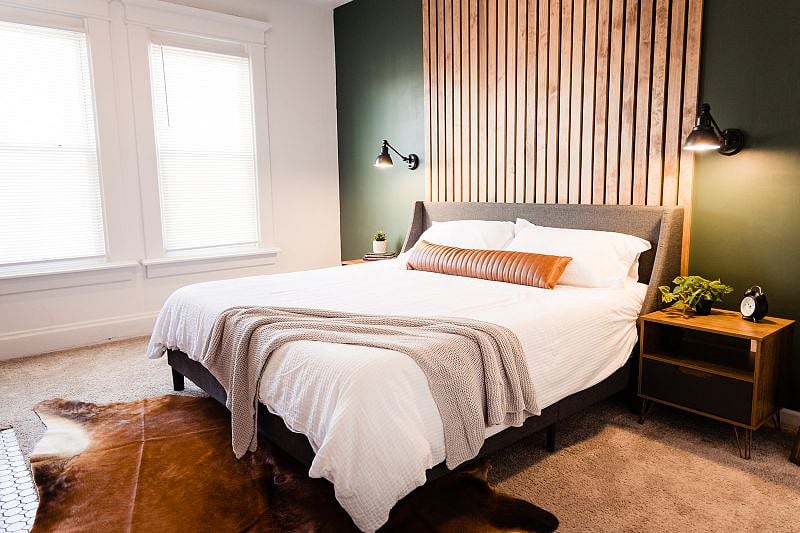 Master Bedroom/ King
