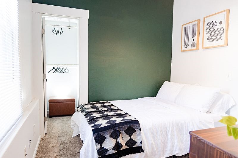 Third Bedroom/ Full