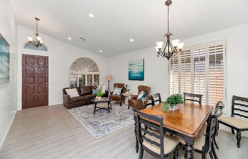 Furnished Finder property 440019_1 photo 5