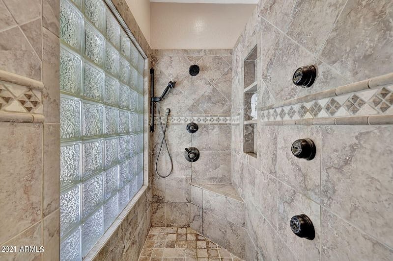 Furnished Finder property 440019_1 photo 14