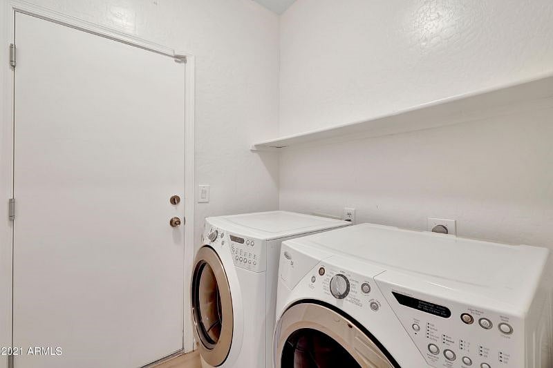 Furnished Finder property 440019_1 photo 22