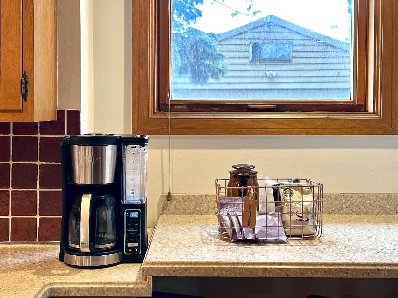 Enjoy plenty of natural light in the kitchen as you have your morning coffee or tea.