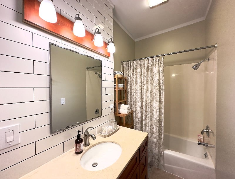Furnished Finder property 440077_1 photo 12