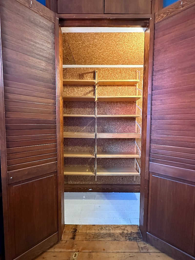 The closet on the left has shelves, perfect for your folded clothes and shoes.