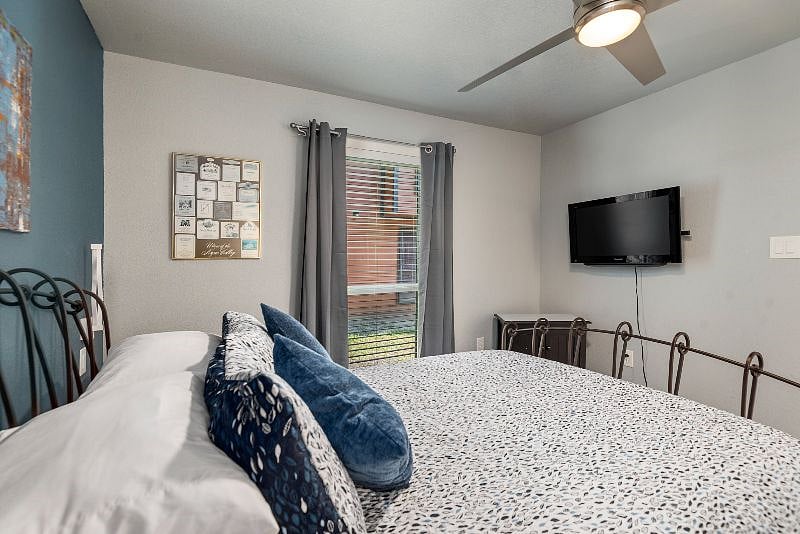 Furnished Finder property 440079_1 photo 16