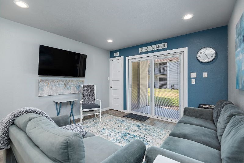 Furnished Finder property 440079_1 photo 14