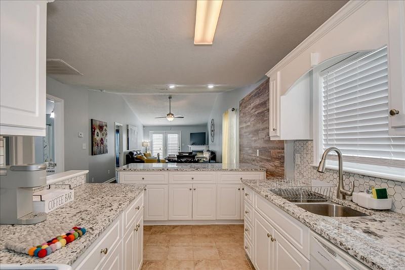 Furnished Finder property 440080_1 photo 13