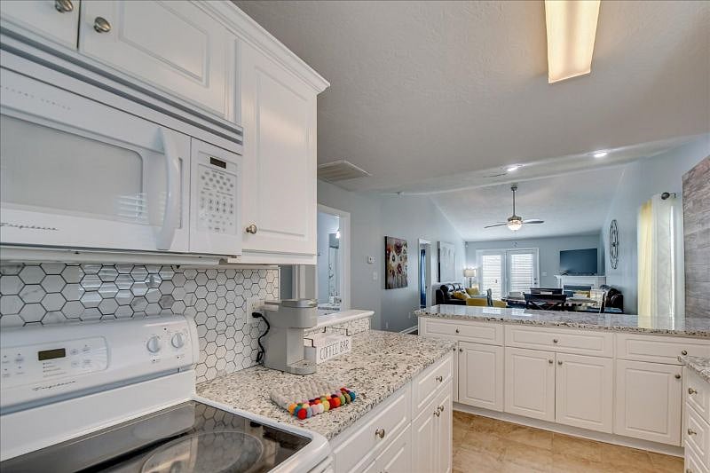 Furnished Finder property 440080_1 photo 15