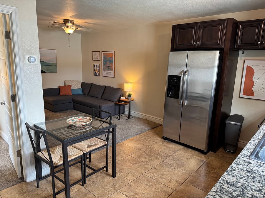 Furnished Finder property 440094_1 photo 3