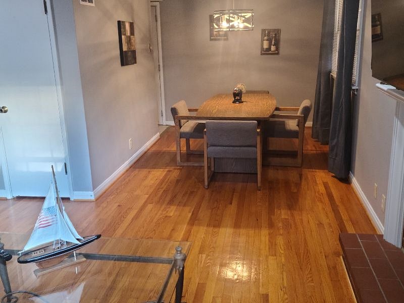 Furnished Finder property 440103_1 photo 6
