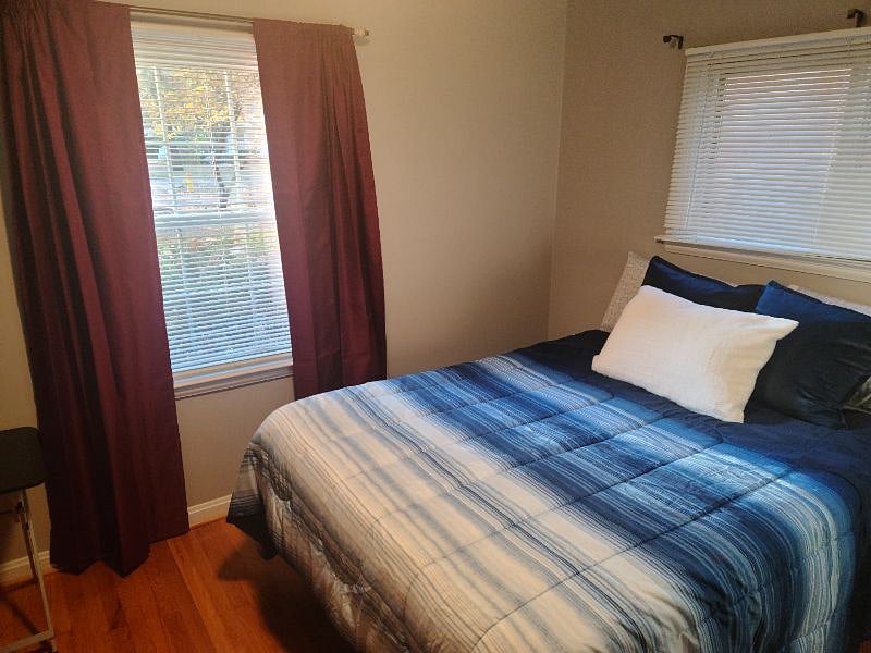 Furnished Finder property 440103_1 photo 30