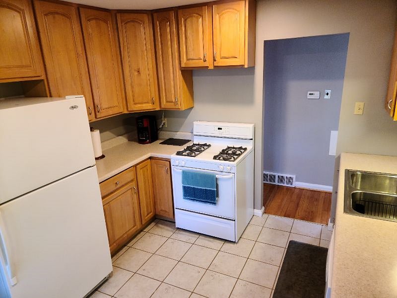 Furnished Finder property 440103_1 photo 63