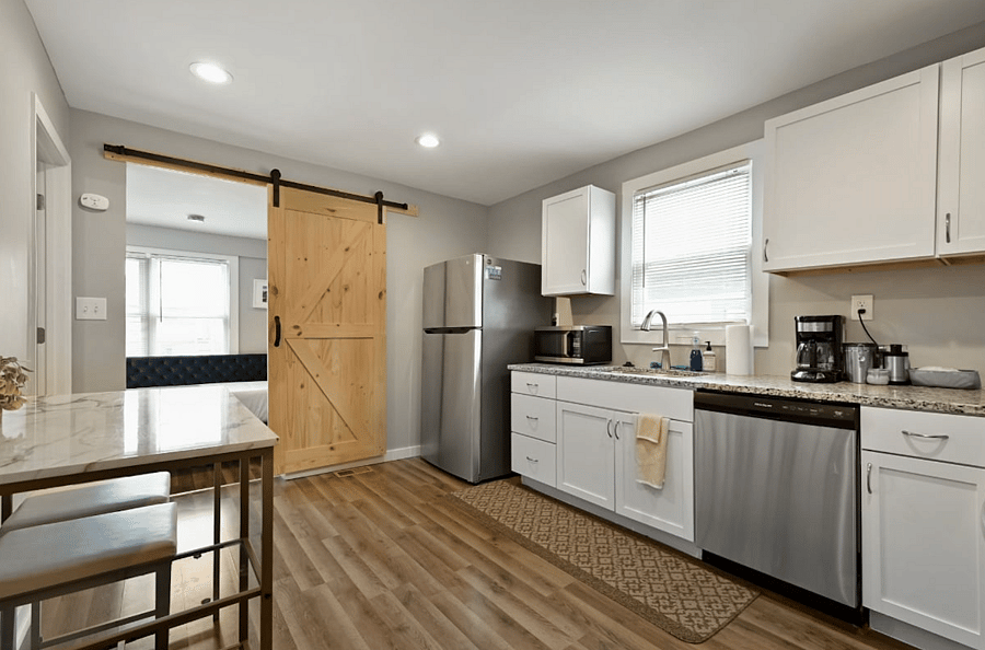 Furnished Finder property 440139_1 photo 4