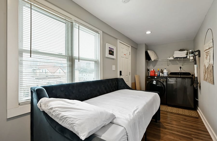 Furnished Finder property 440139_1 photo 5