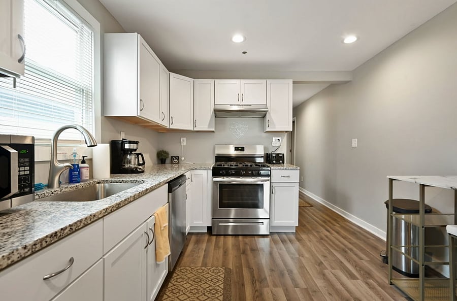 Furnished Finder property 440139_1 photo 6