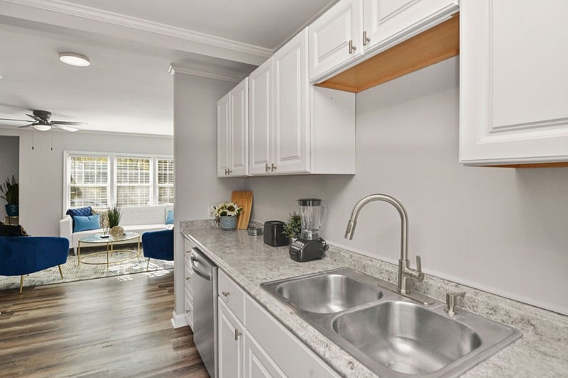 Furnished Finder property 440154_1 photo 10
