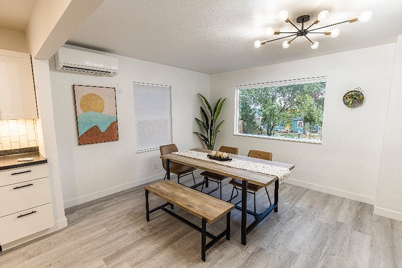 Furnished Finder property 440170_1 photo 3
