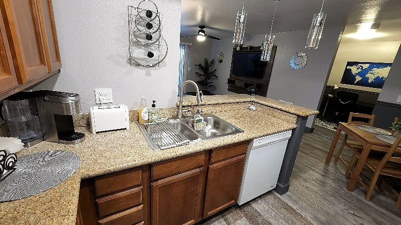 Furnished Finder property 440172_1 photo 10