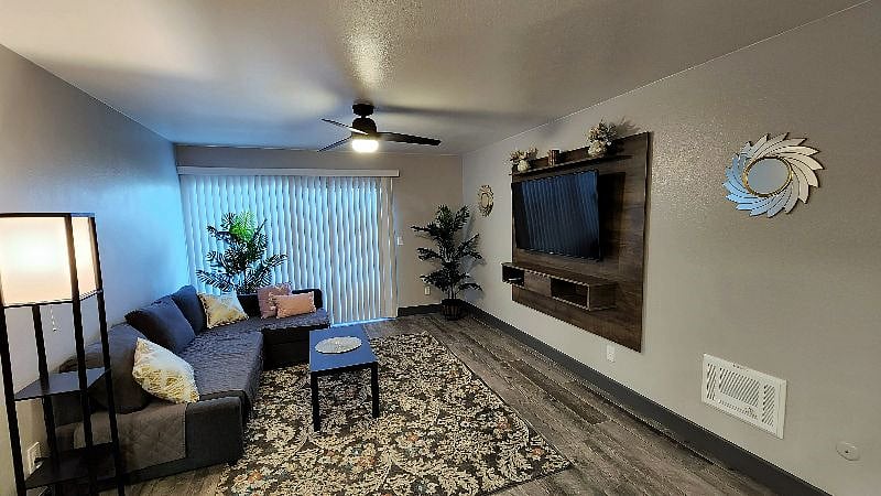 Furnished Finder property 440172_1 photo 5