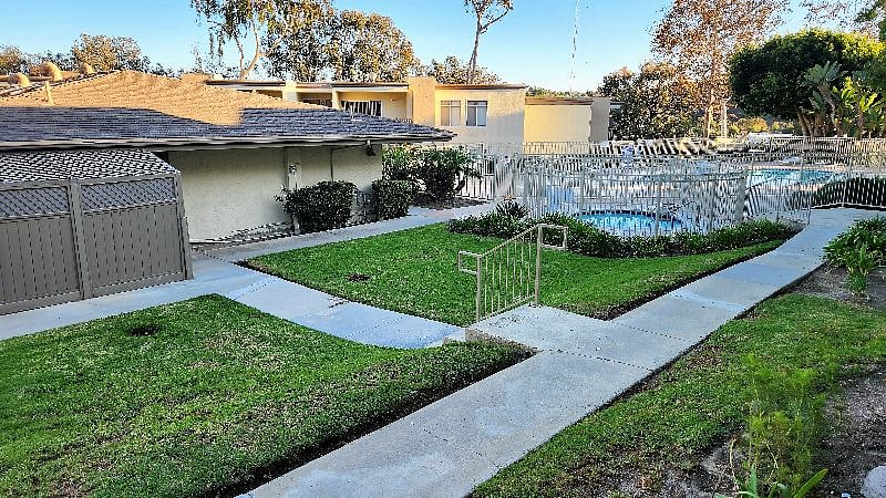 Furnished Finder property 440172_1 photo 17