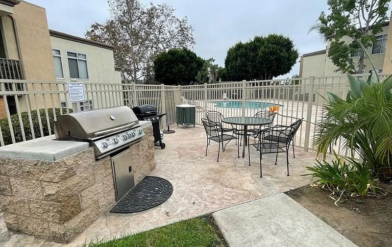 Furnished Finder property 440172_1 photo 23