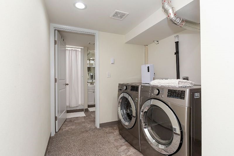 Furnished Finder property 440189_1 photo 11